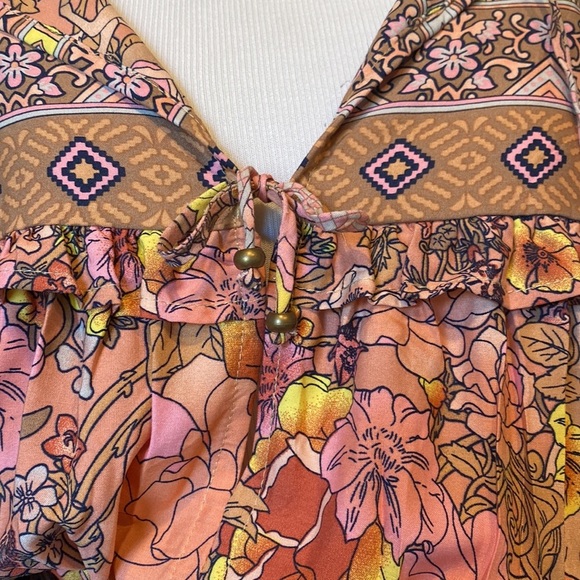 NEW - Boho Gypsy Floral Mini Ruffle Dress - Picture 4 of 8